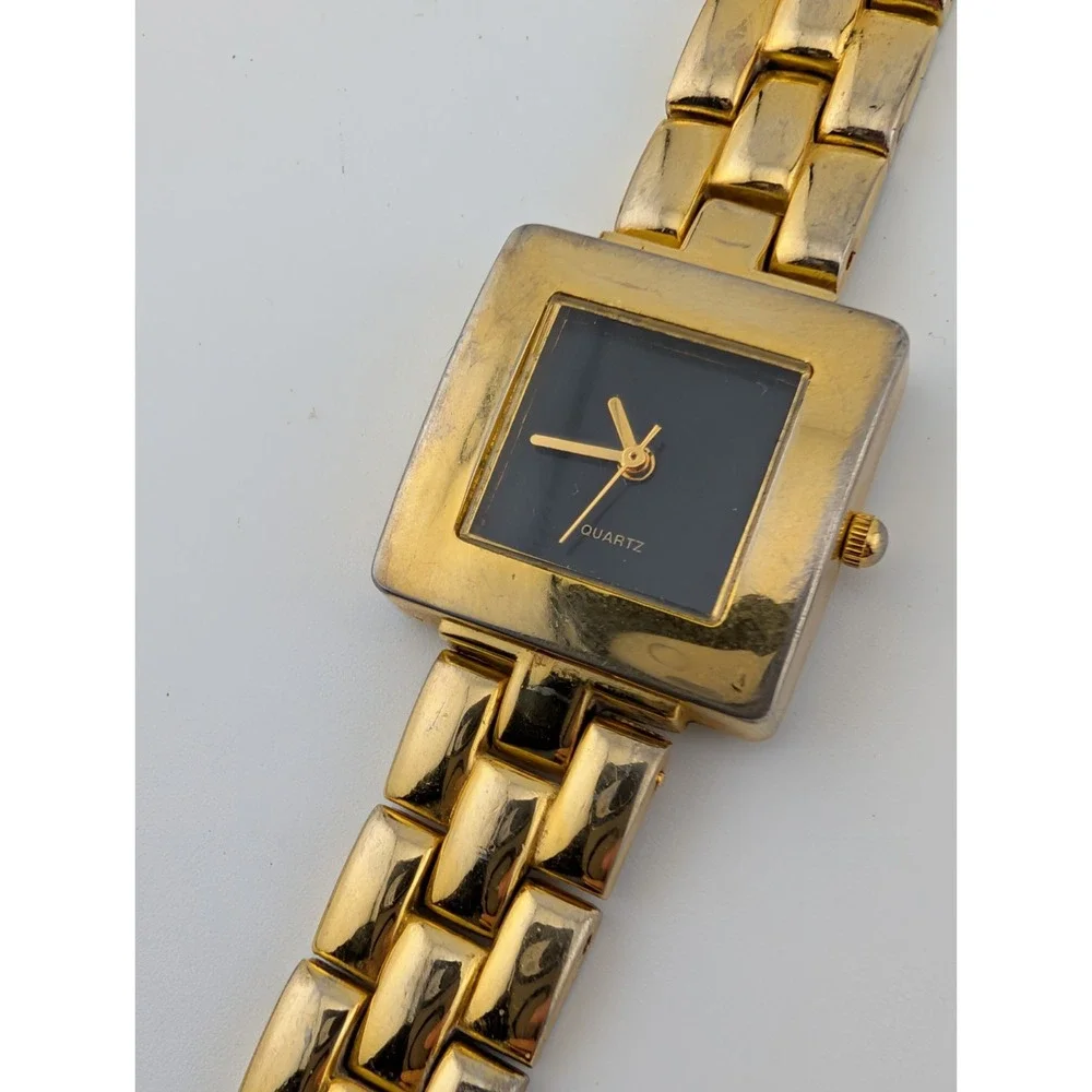 Women's Quartz Watch Square 24mm‎ Case Gold 7.25